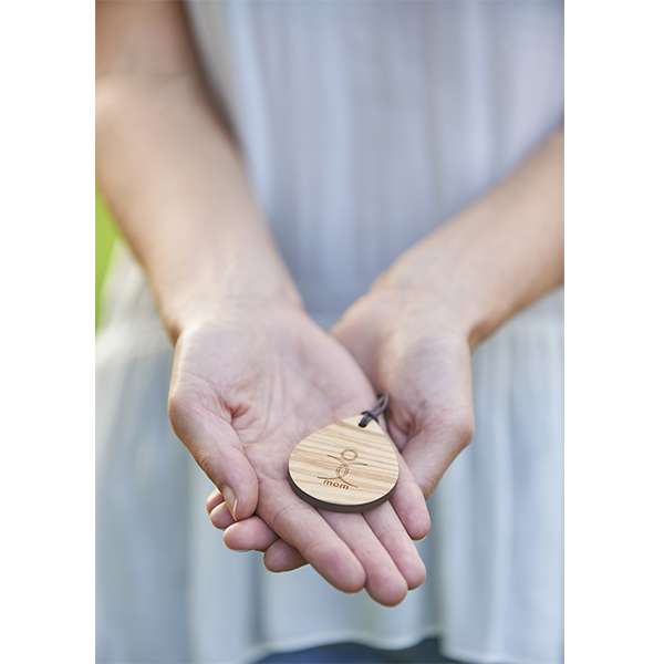 Mom® 1 Energy Pendant